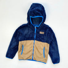 Load image into Gallery viewer, The North Face sherpa fleece (Age 6)
