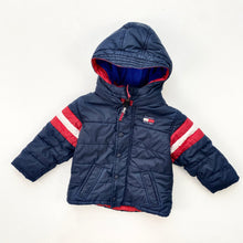 Load image into Gallery viewer, Tommy Hilfiger puffa coat (Age 3)
