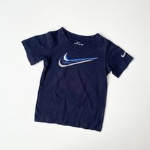 Load image into Gallery viewer, Nike t-shirt (Age 3/4)
