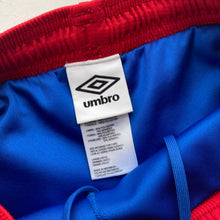 Load image into Gallery viewer, Umbro shorts (Age 10/12)
