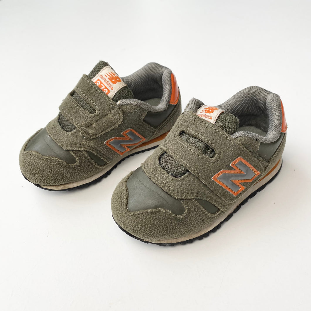 New Balance 373 Trainers (Size 5.5)