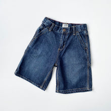 Load image into Gallery viewer, OshKosh denim shorts (Age 7)
