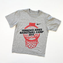 Load image into Gallery viewer, Nike basketball camp t-shirt (Age 8/10)
