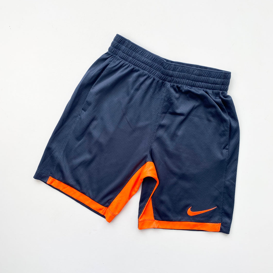 00s Nike shorts (Age 8/10)
