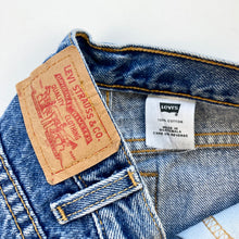 Load image into Gallery viewer, Levi’s jeans (Age 12)
