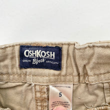 Load image into Gallery viewer, OshKosh shorts (Age 5)
