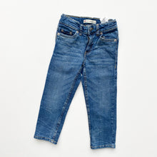 Load image into Gallery viewer, Levi’s 502 jeans (Age 4)
