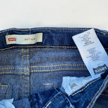 Load image into Gallery viewer, Levi’s 511 jeans (Aged 6)
