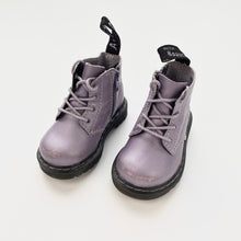 Load image into Gallery viewer, Dr Martens boots (Size 3)
