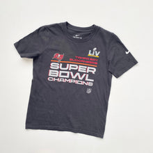 Load image into Gallery viewer, Nike Super Bowl t-shirt (Age 10/12)
