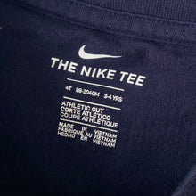 Load image into Gallery viewer, Nike t-shirt (Age 3/4)
