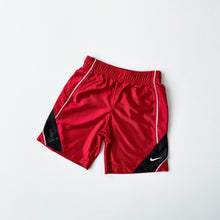 Load image into Gallery viewer, Nike shorts (Age 5)
