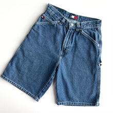 Load image into Gallery viewer, Tommy Hilfiger shorts (Age 12)
