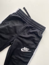 Load image into Gallery viewer, Nike joggers (Age 4-5)
