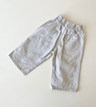 Load image into Gallery viewer, OshKosh trousers (Age 3)
