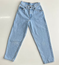 Load image into Gallery viewer, Levi’s 560 jeans (Age 9)
