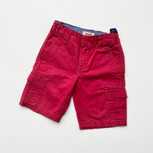 Load image into Gallery viewer, Levi’s cargo shorts (Age 3/4)
