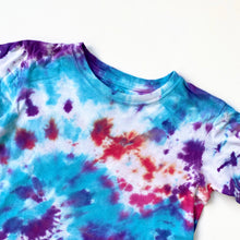 Load image into Gallery viewer, 90s vintage tie-dye t-shirt (Age 8)
