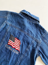 Load image into Gallery viewer, 90s denim jacket (Age 6)
