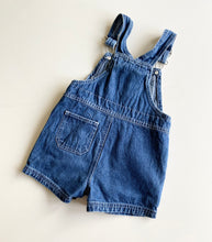 Load image into Gallery viewer, 90s Vintage dungaree shortalls (Age 18m)
