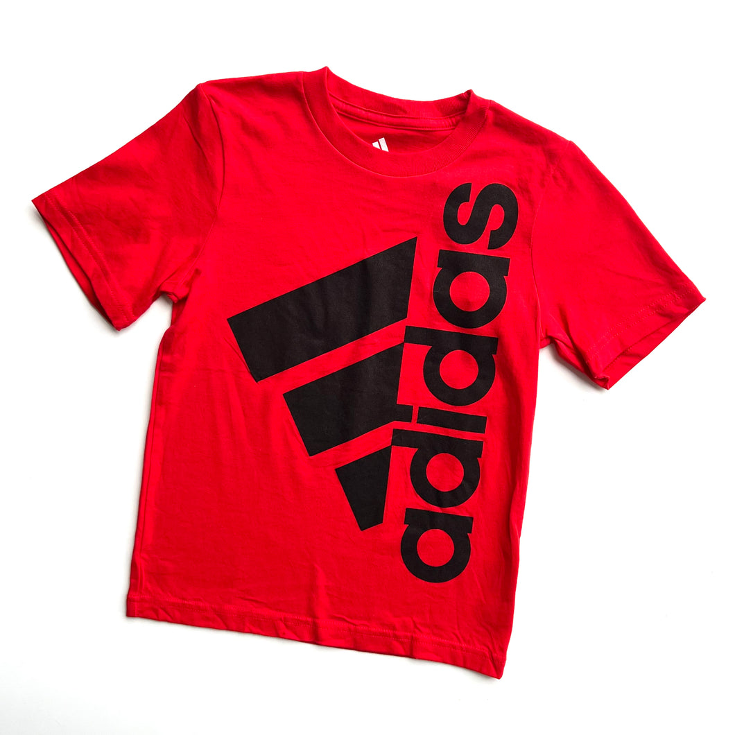 Adidas t-shirt (Age 5)