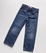 Load image into Gallery viewer, Levi’s 505 jeans (Age 5/6)
