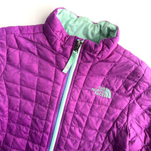 Load image into Gallery viewer, The North Face jacket (Age 6)
