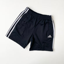 Load image into Gallery viewer, Adidas shorts (Age 6)
