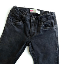 Load image into Gallery viewer, Levi’s 511 jeans (Age 8)
