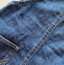 Load image into Gallery viewer, 90s Wrangler dungarees (Age 5)

