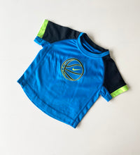 Load image into Gallery viewer, Nike basketball t-shirt (Age 2)
