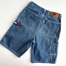 Load image into Gallery viewer, Tommy Hilfiger shorts (Age 12)
